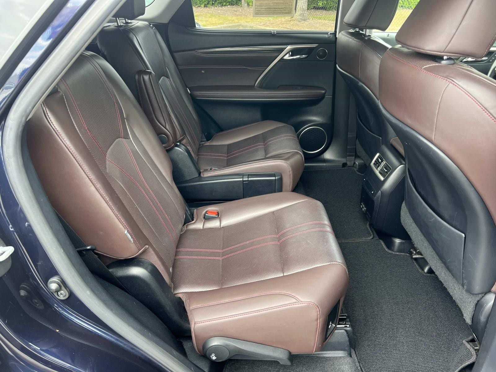 Used 2020 Lexus RX 350L Luxury w/ Accessory Package AWD/4WD image 14