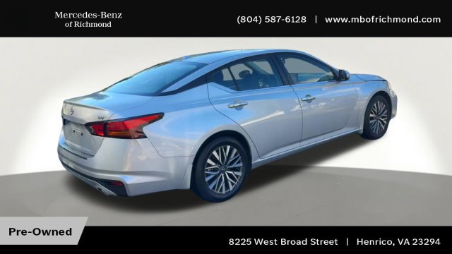 Used 2023 Nissan Altima 2.5 SV w/ SV Premium Package FWD image 2