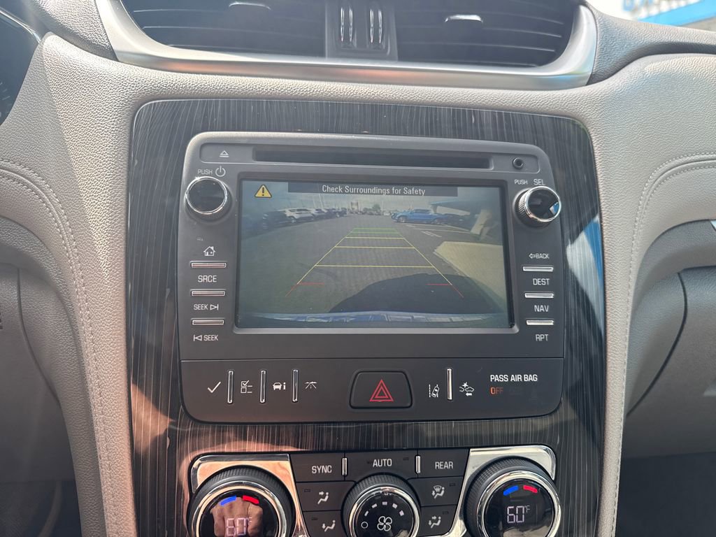 Used 2016 Chevrolet Traverse LTZ FWD image 25