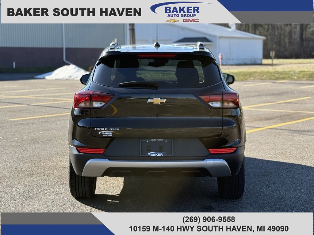 Used 2023 Chevrolet TrailBlazer LT image 6
