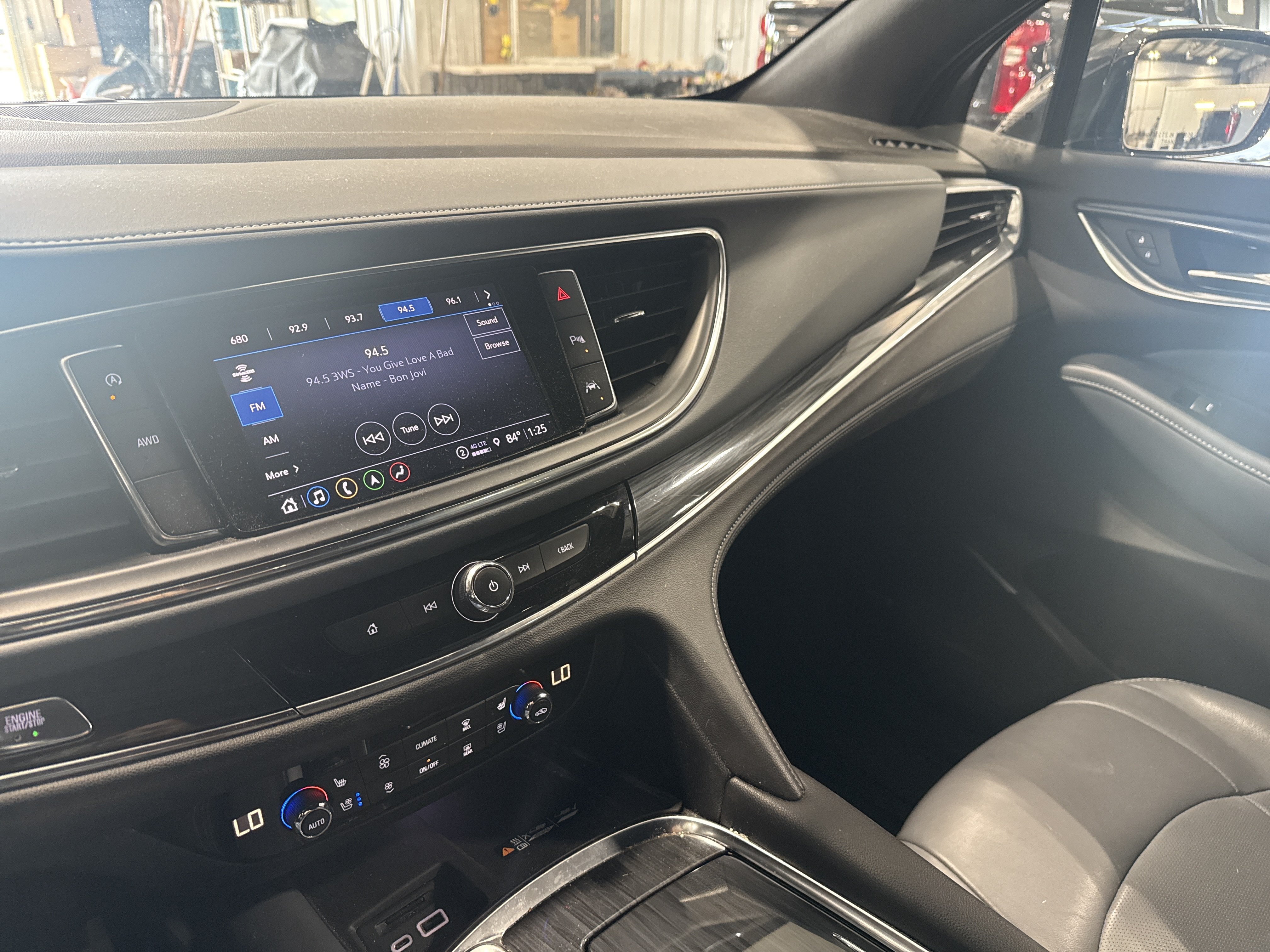 Used 2022 Buick Enclave Premium w/ Experience Buick Package AWD/4WD image 12