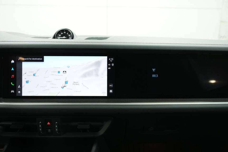 New 2026 Porsche Cayenne GTS image 17