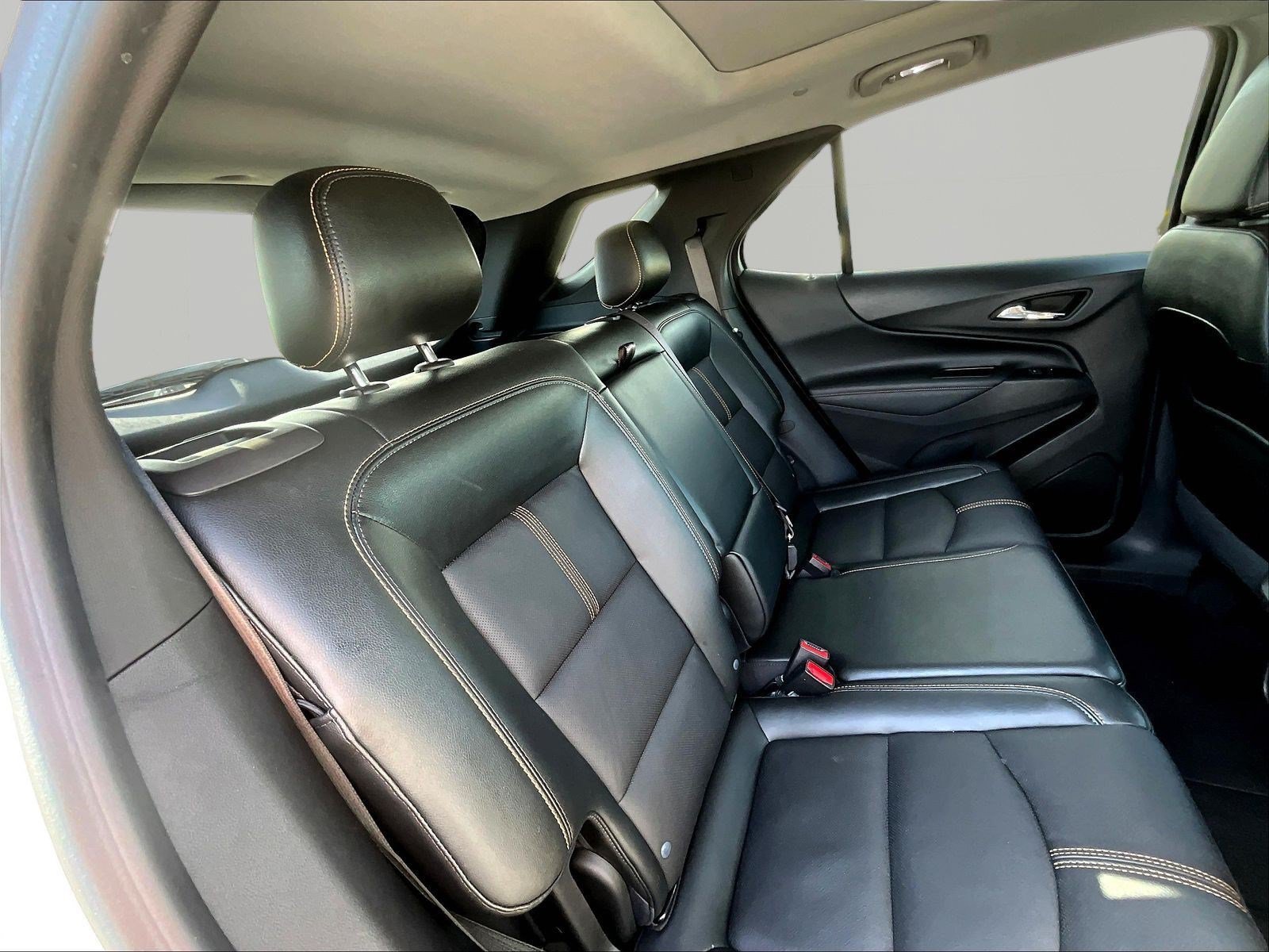 Used 2023 Chevrolet Equinox Premier FWD image 25