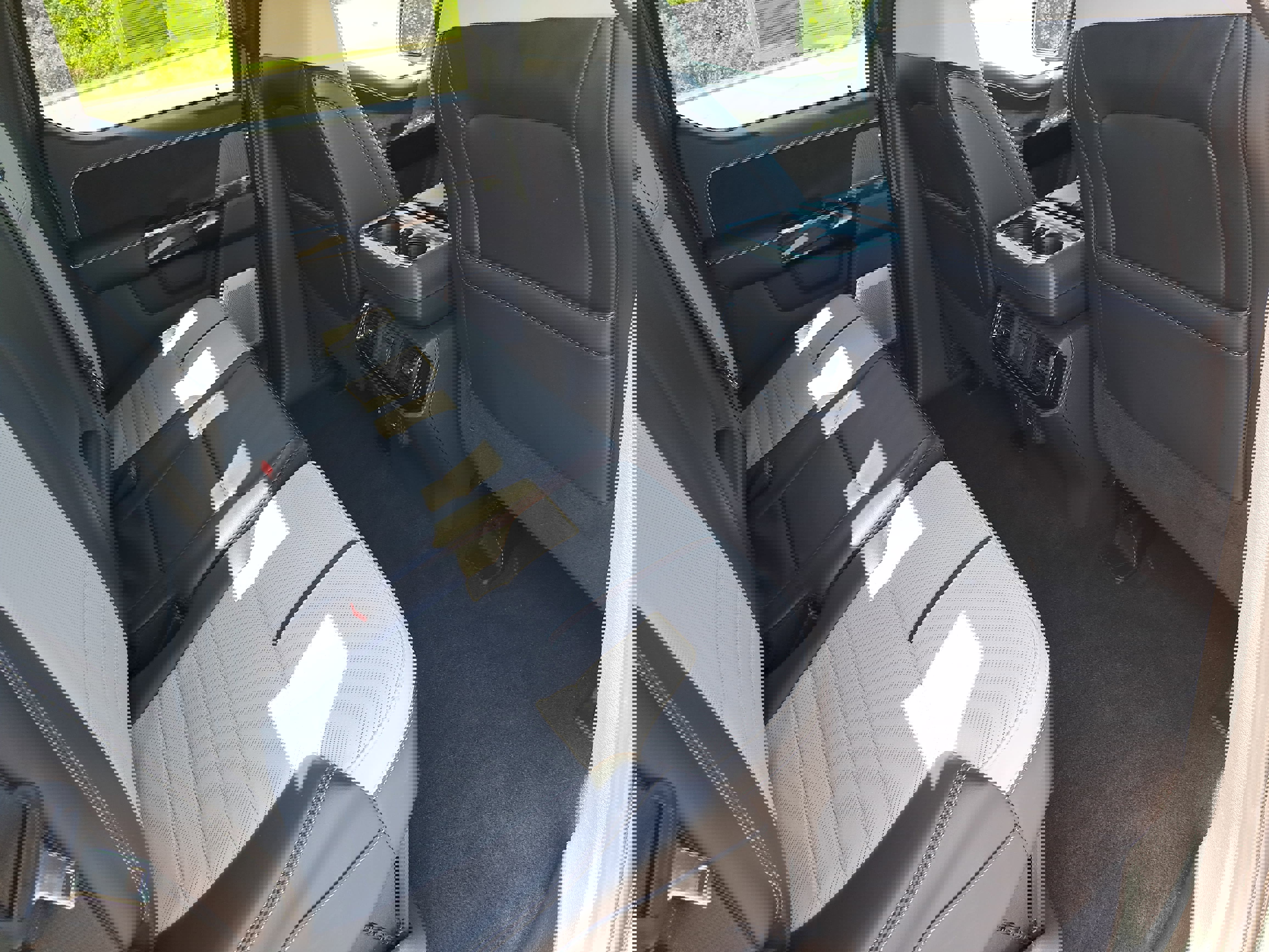 Used 2023 Ford F150 Lightning Platinum AWD/4WD image 11