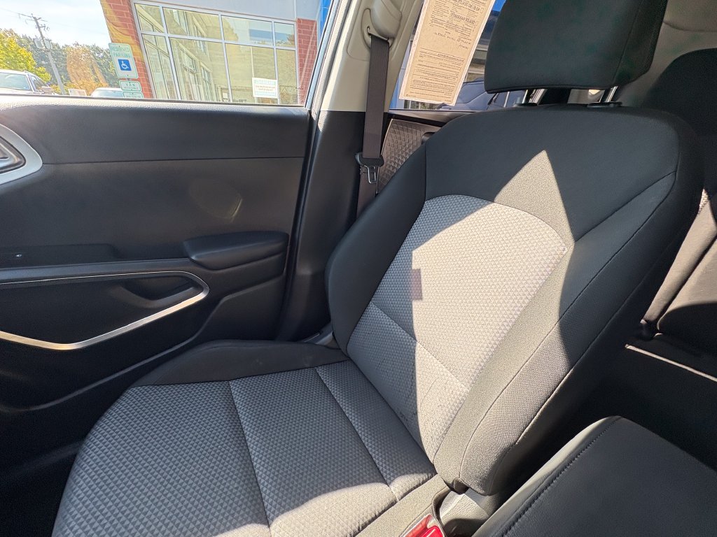 Used 2022 Kia Soul LX w/ Technology Package FWD image 11