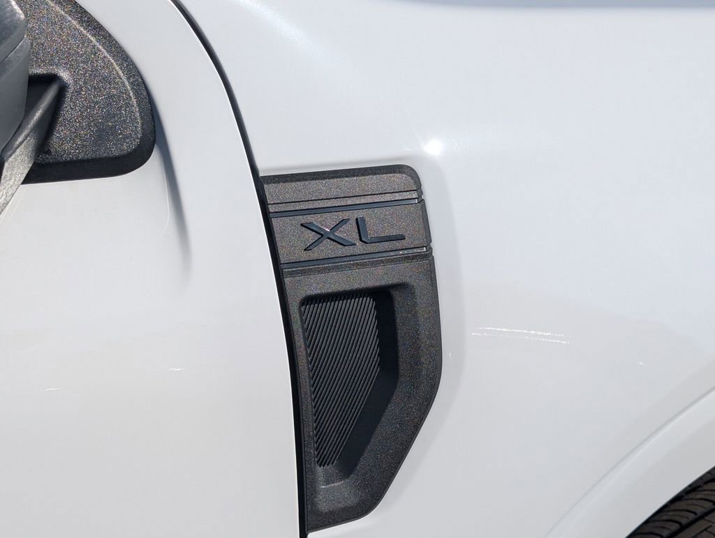 New 2026 Ford Maverick XL AWD/4WD image 17