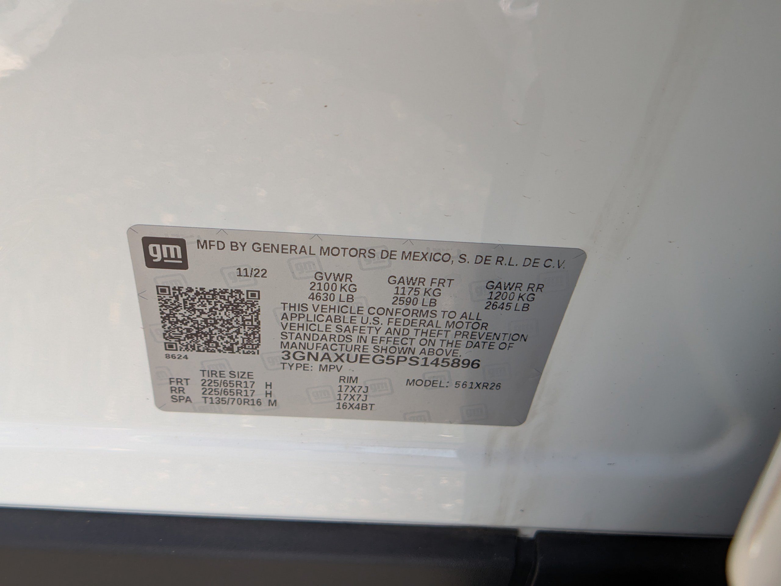 Used 2023 Chevrolet Equinox LT AWD/4WD image 17