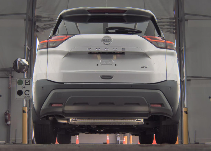 Used 2023 Nissan Rogue SV FWD image 7
