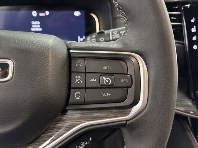 Used 2022 Jeep Wagoneer Series II image 28