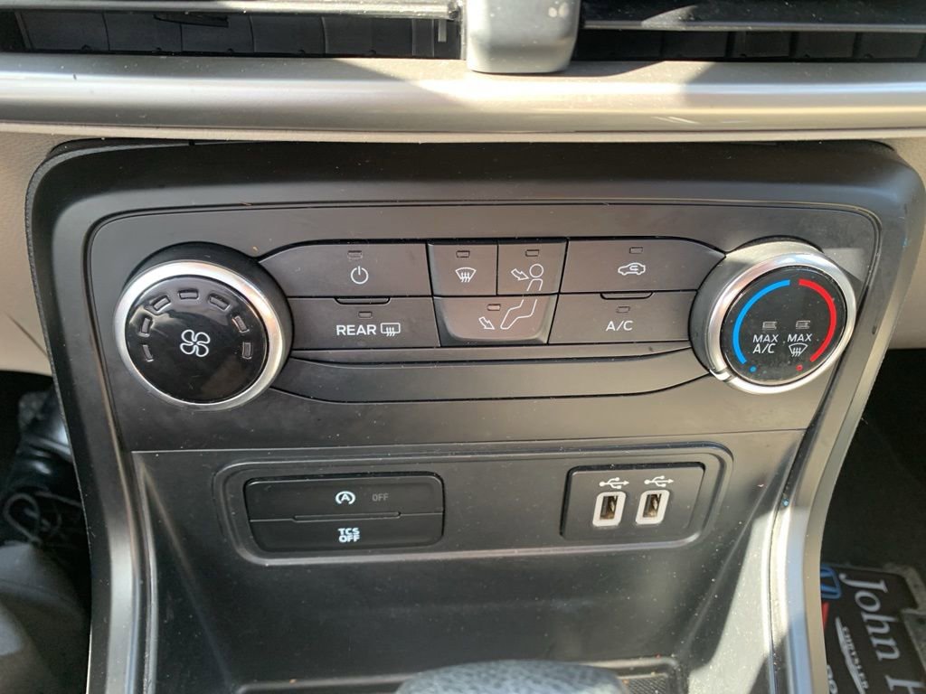 Used 2019 Ford EcoSport S image 28