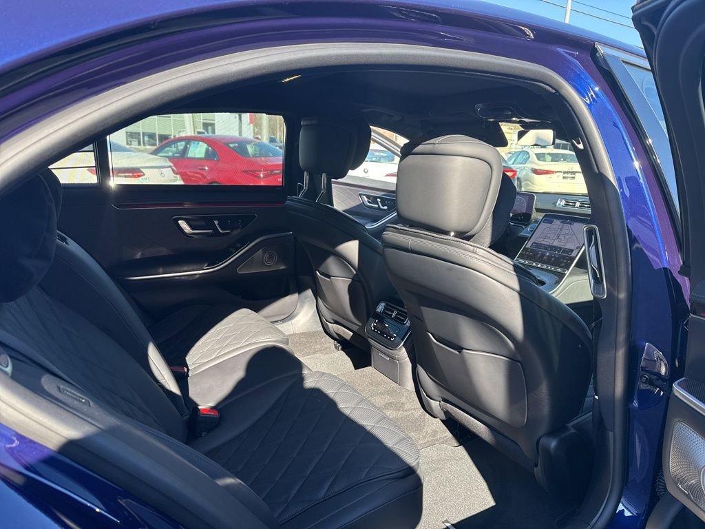 Used 2025 Mercedes-Benz S 580 4MATIC Sedan image 10