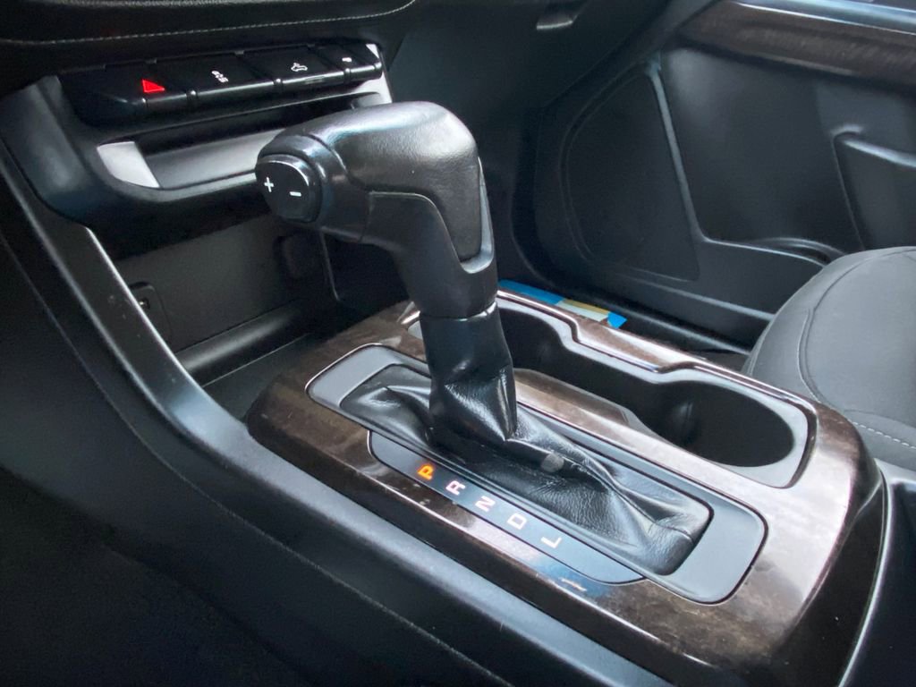 Used 2018 GMC Canyon SLE image 25