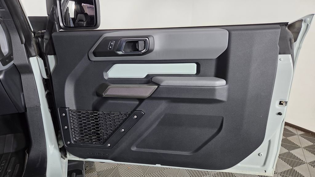 Used 2022 Ford Bronco Black Diamond w/ Sasquatch Package image 32