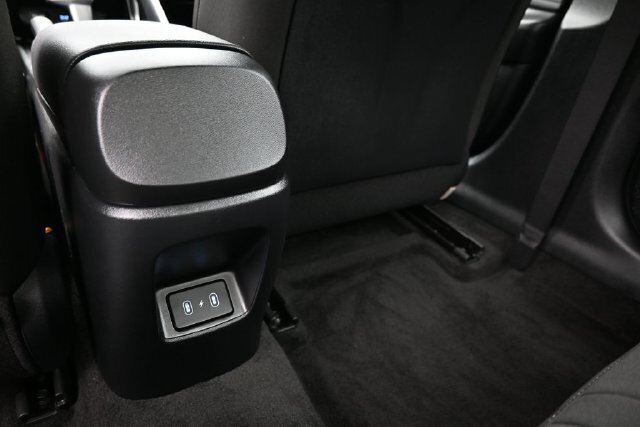 Used 2026 Hyundai Elantra Sport FWD image 18