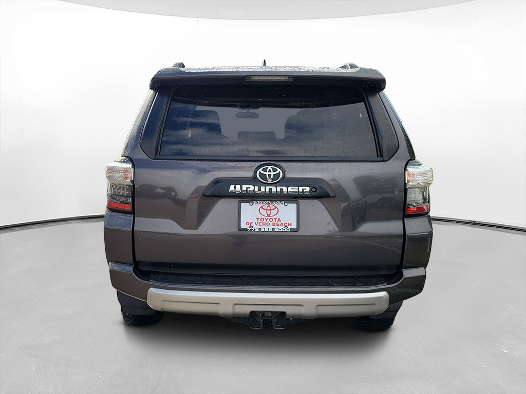 Used 2018 Toyota 4Runner TRD Off-Road Premium w/ TRD Performance Package AWD/4WD image 5