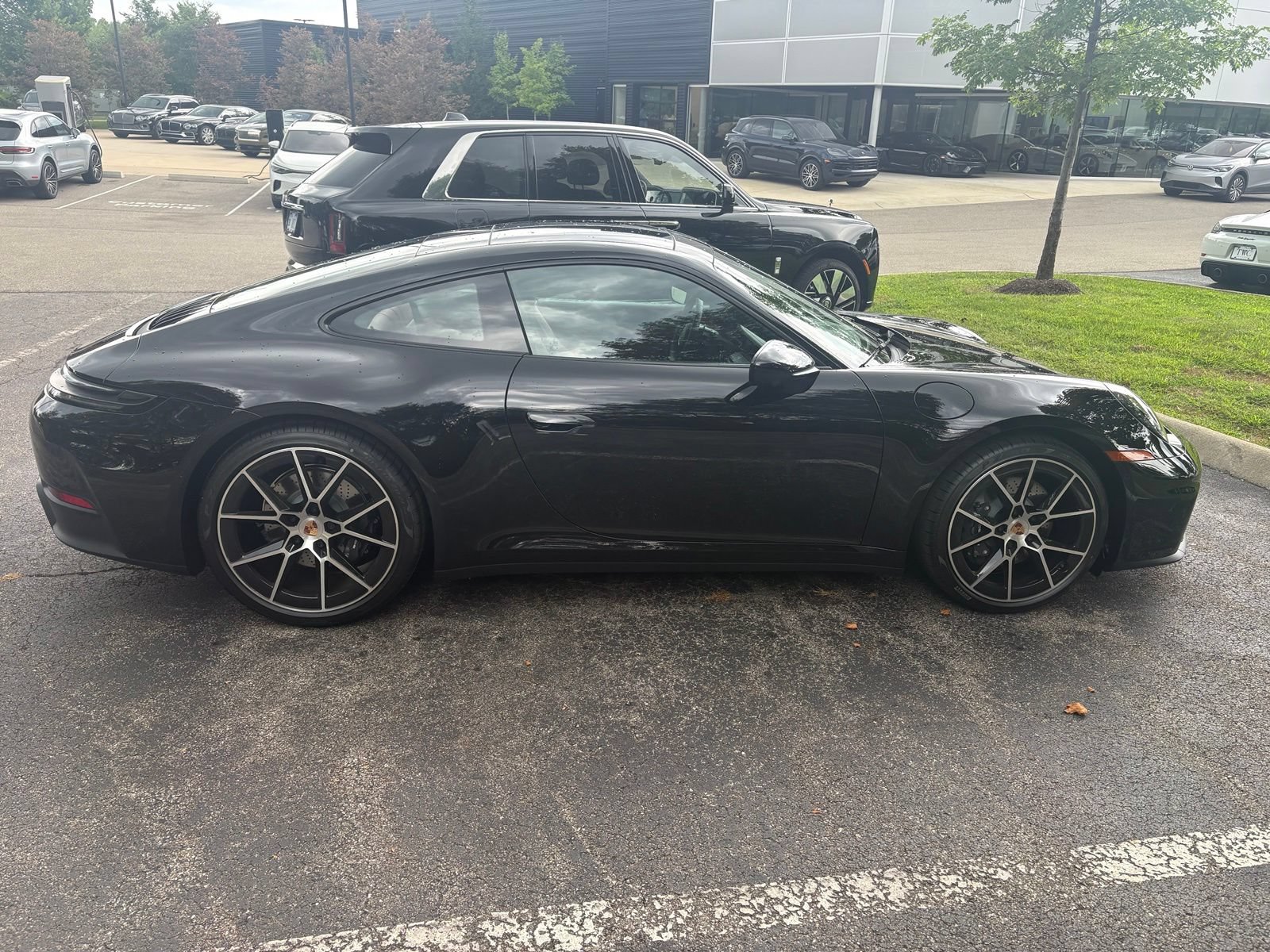 Used 2026 Porsche 911 Carrera RWD image 5
