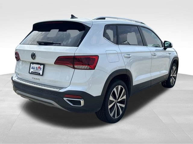 Used 2023 Volkswagen Taos SE FWD image 8