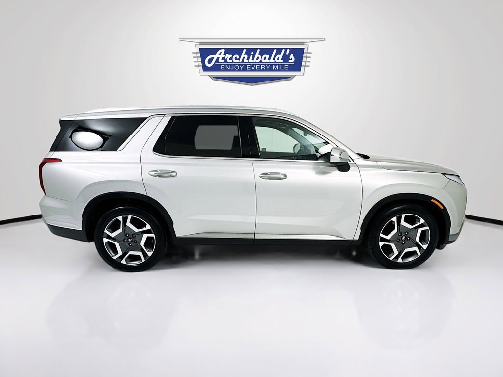 Used 2025 Hyundai Palisade Limited image 8
