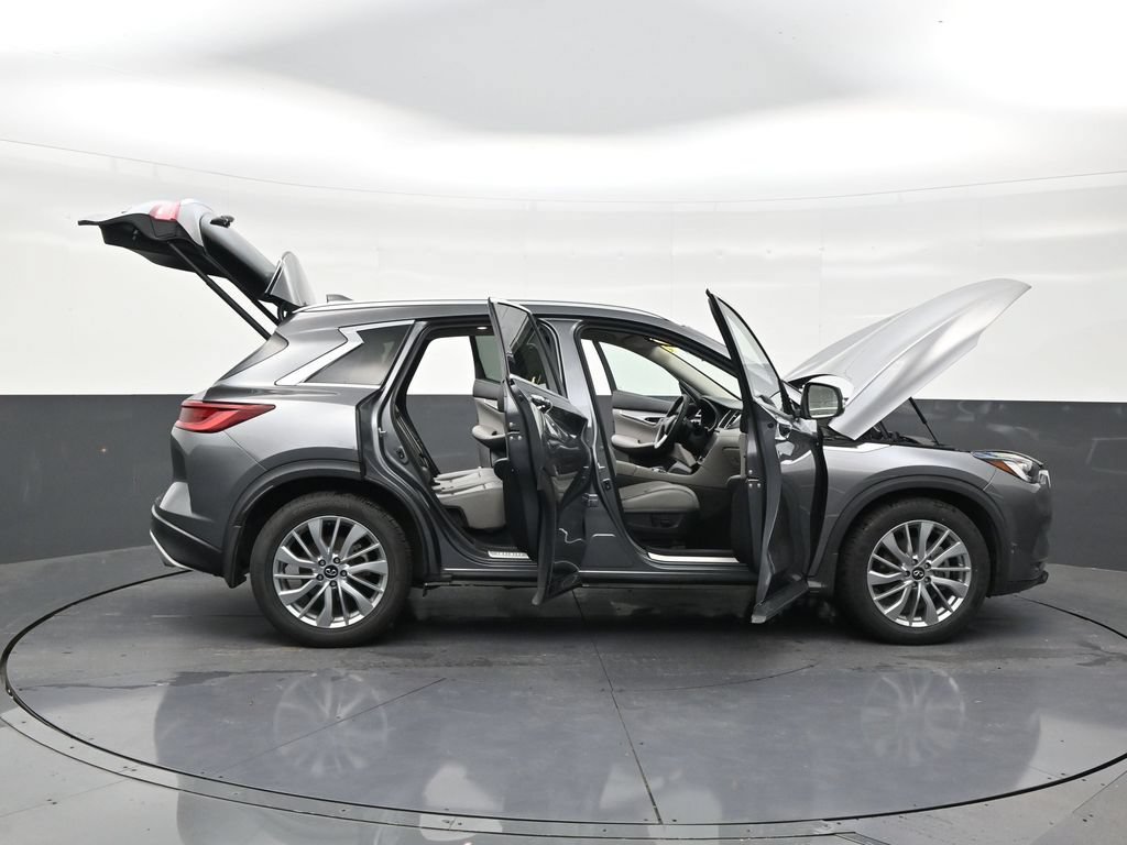 Used 2023 INFINITI QX50 Luxe AWD/4WD image 30