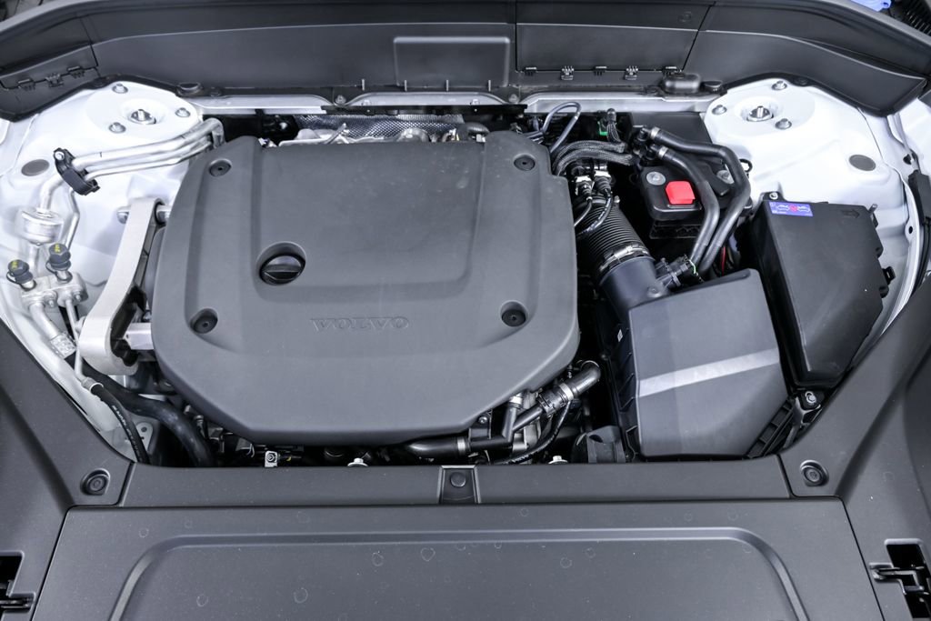 New 2026 Volvo XC90 B6 Ultra w/ Protection Package image 35