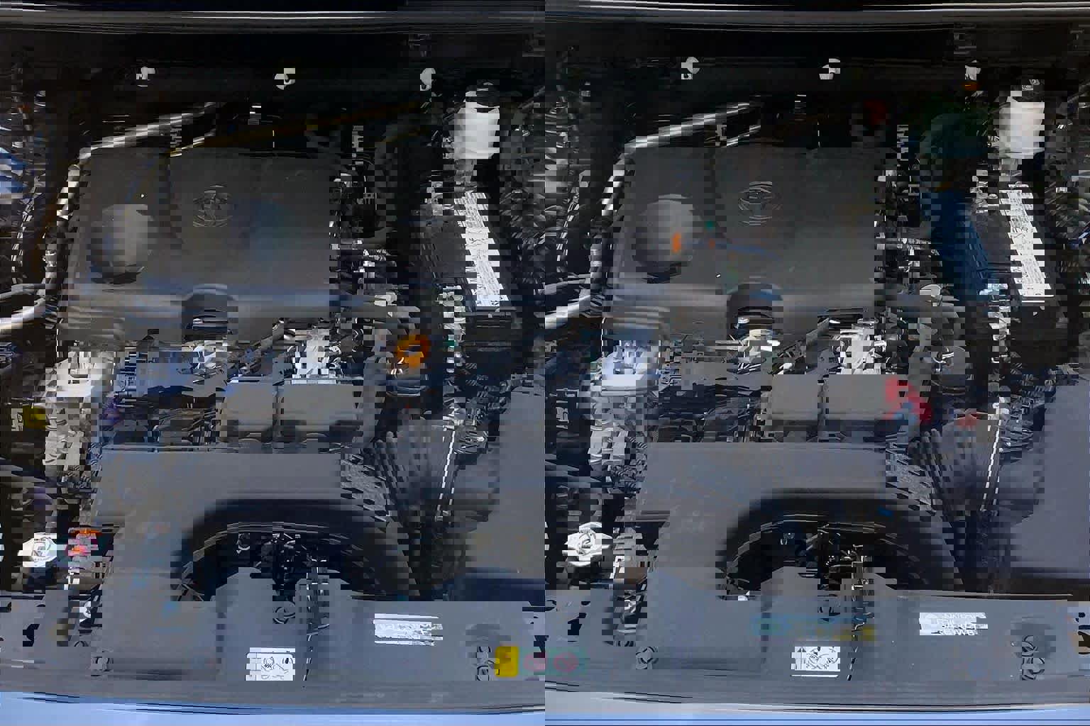 Used 2019 Toyota RAV4 XLE image 30