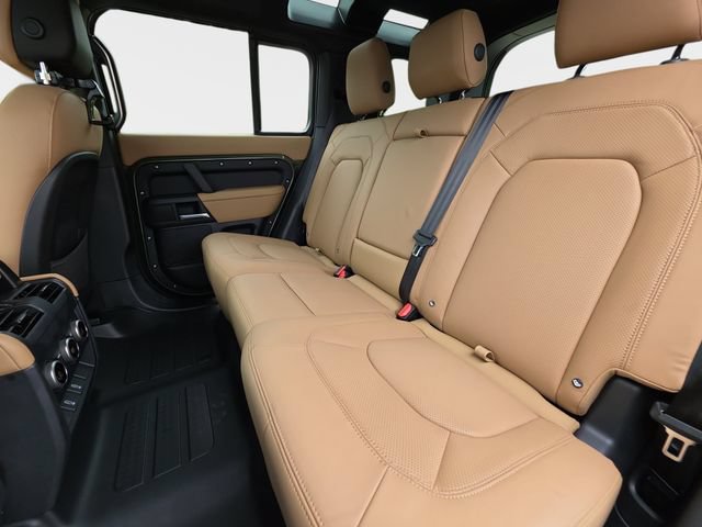 New 2026 Land Rover Defender 110 X-Dynamic SE AWD/4WD image 13