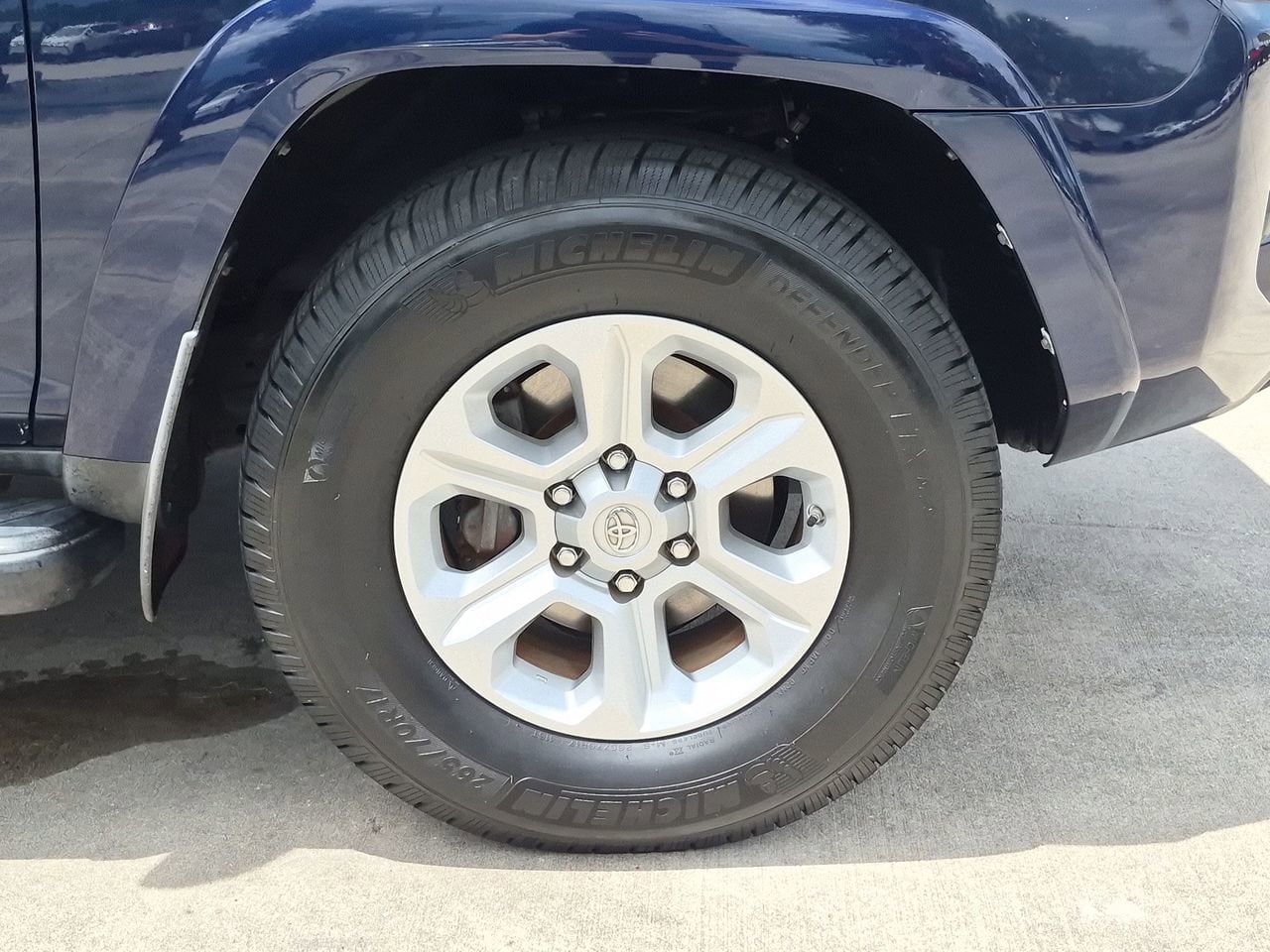 Used 2017 Toyota 4Runner SR5 RWD image 26