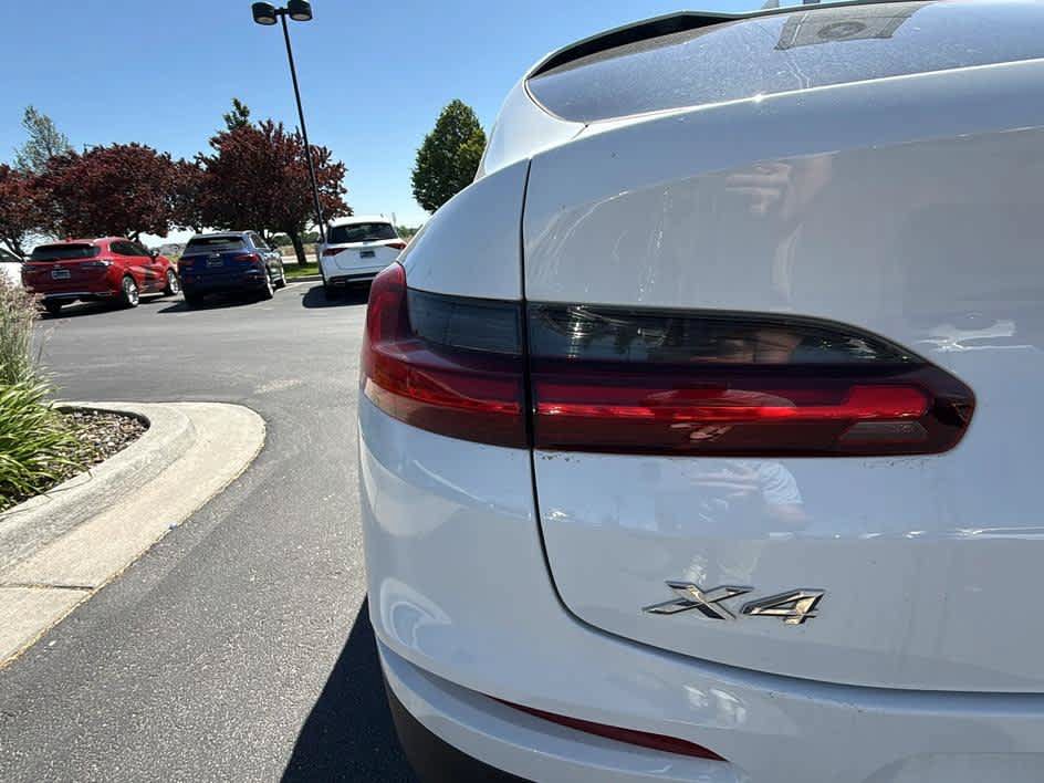 Used 2020 BMW X4 xDrive30i w/ Premium Package AWD/4WD image 13