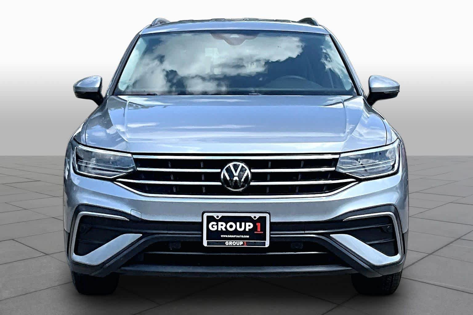Used 2022 Volkswagen Tiguan S FWD image 4