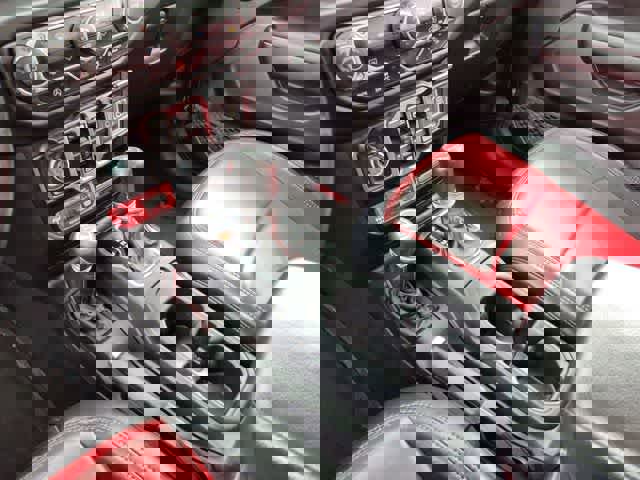 Used 2021 Jeep Gladiator Rubicon w/ Uconnect 4C Nav & Sound Group image 24