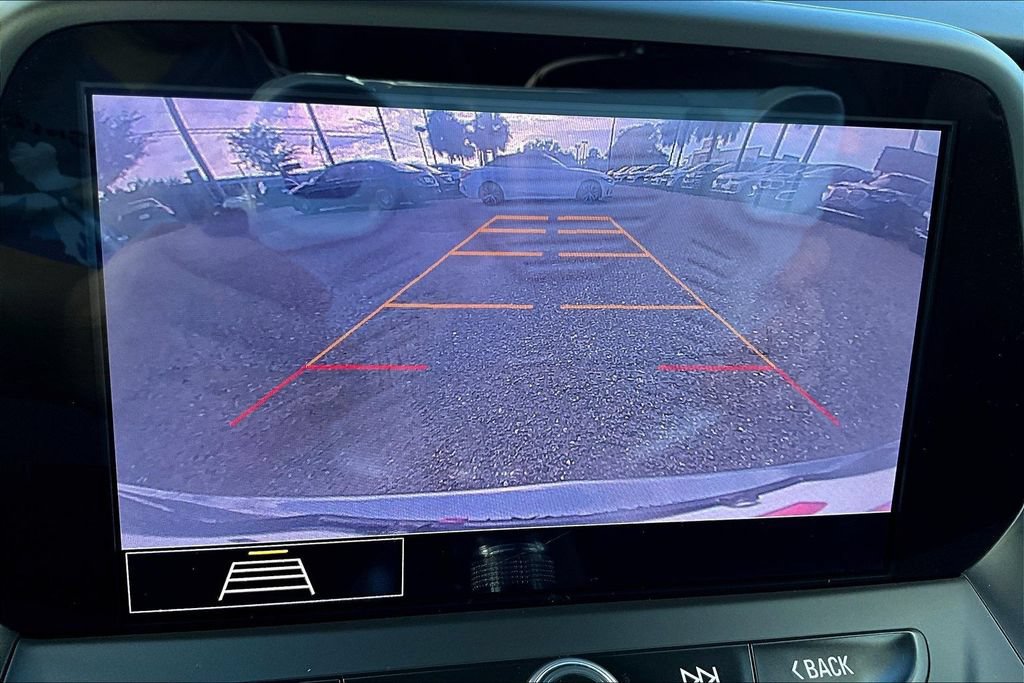 Used 2020 Chevrolet Camaro SS RWD image 13