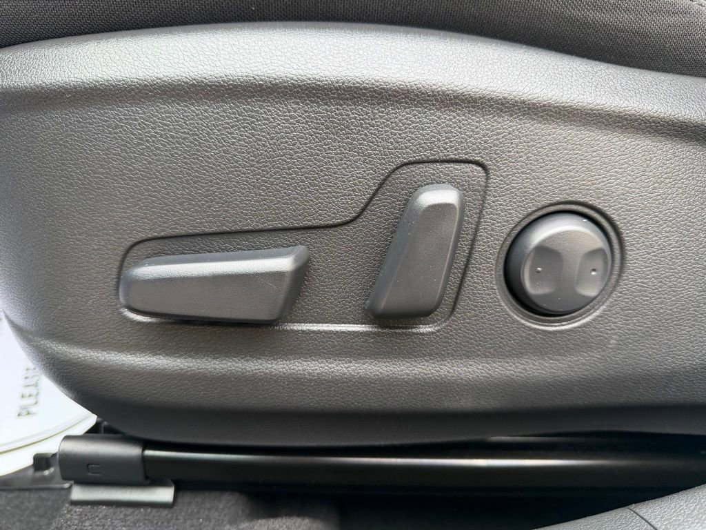 Used 2023 Hyundai Kona SEL w/ Cargo Package image 14