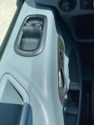 Used 2015 Ford Transit 150 XLT RWD image 18