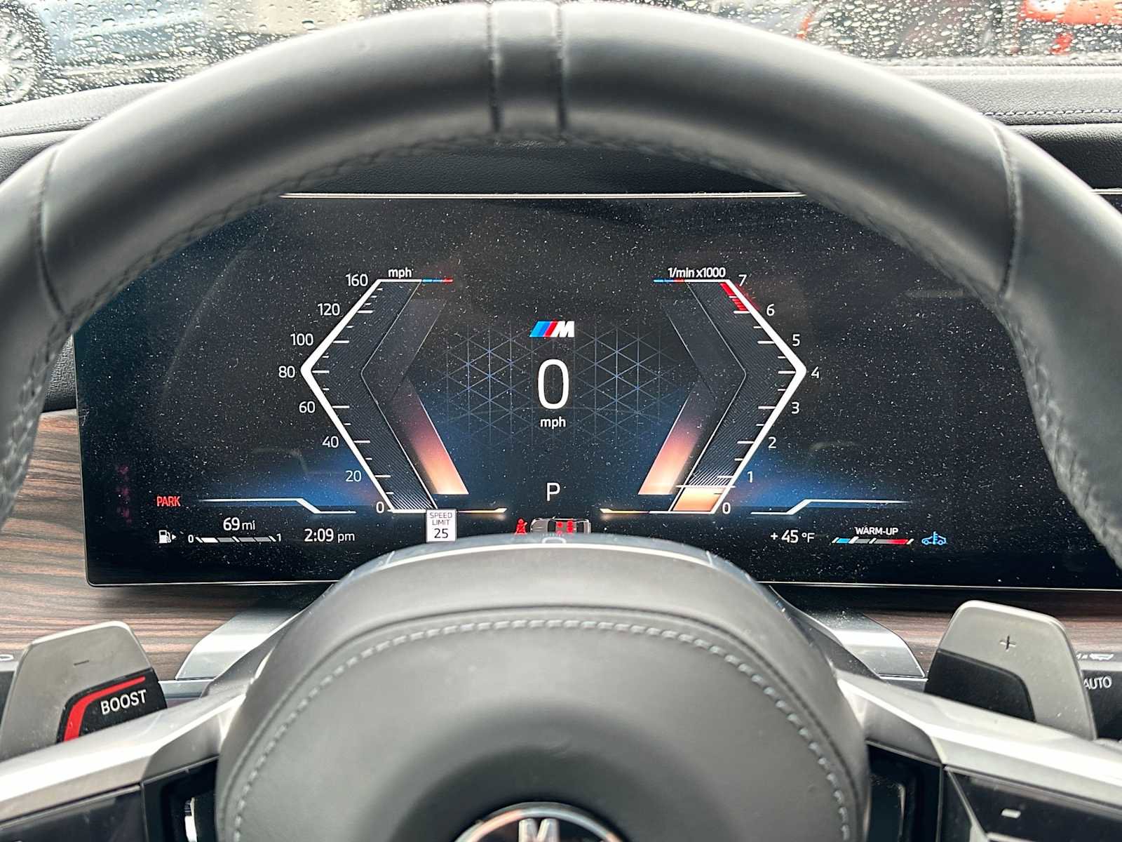 Used 2023 BMW 760i xDrive image 25