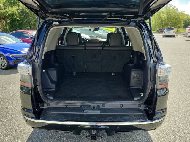 Used 2021 Toyota 4Runner Limited AWD/4WD image 19