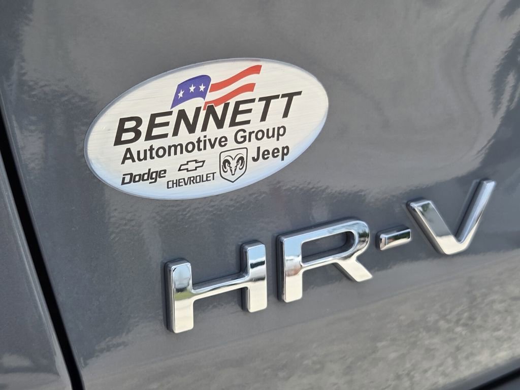 Used 2025 Honda HR-V Sport image 15
