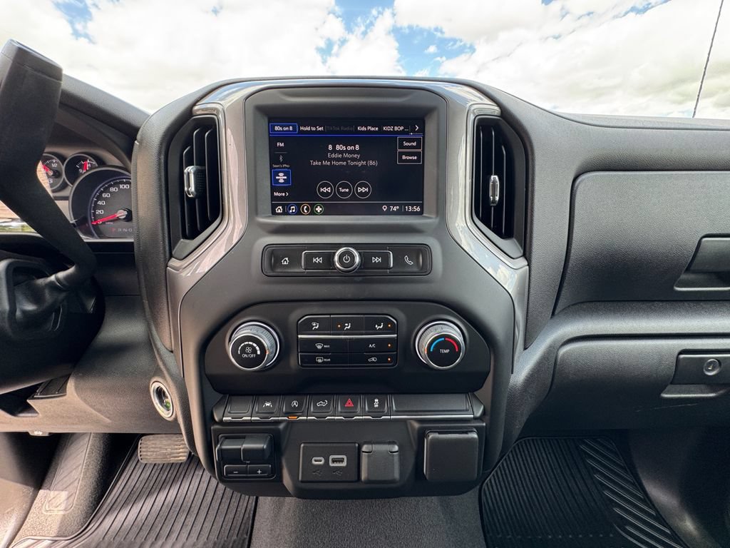 Used 2023 Chevrolet Silverado 1500 Custom AWD/4WD image 27