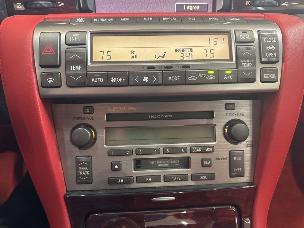 Used 2002 Lexus SC 430 Convertible image 6