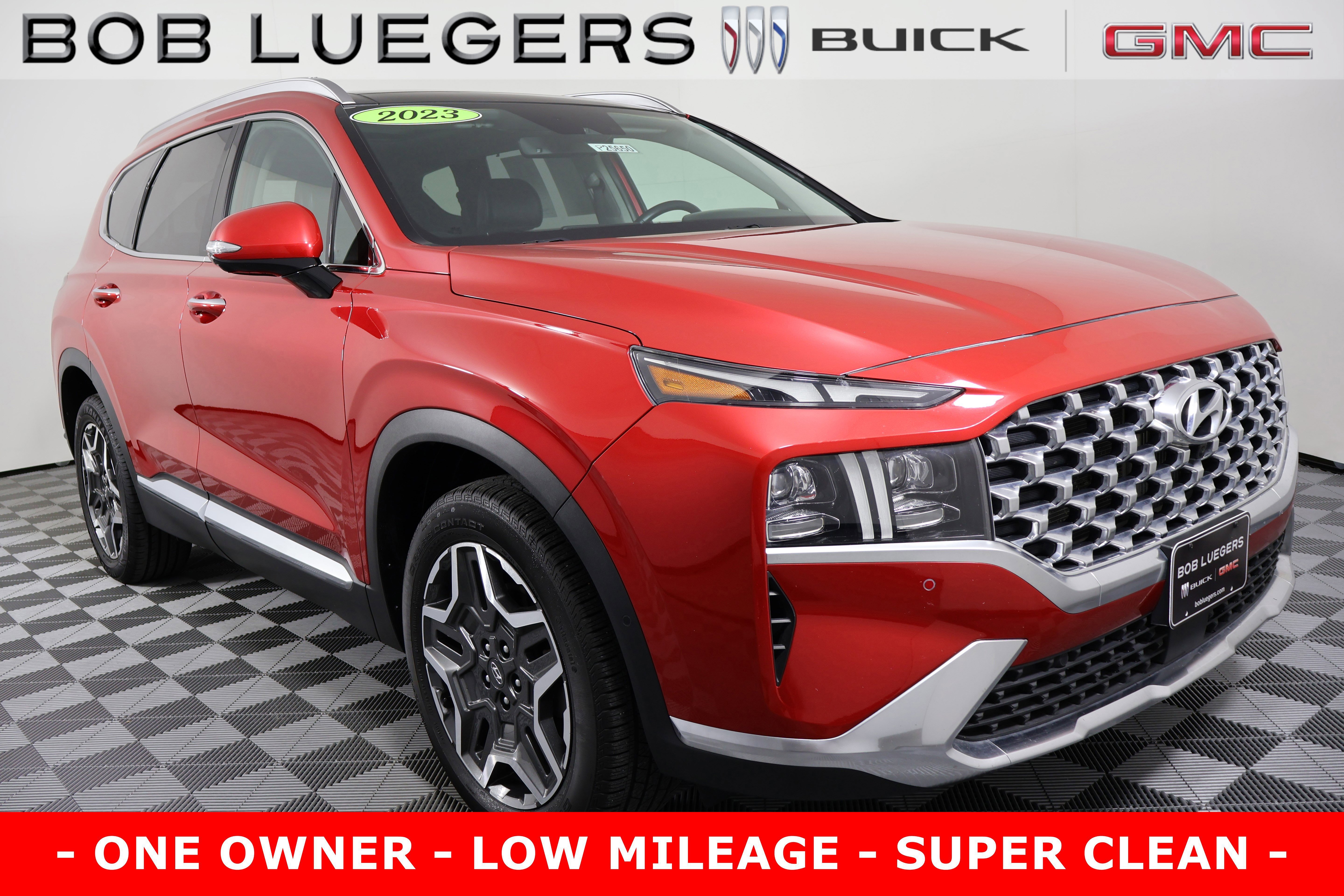 Used 2023 Hyundai Santa Fe Limited image 1
