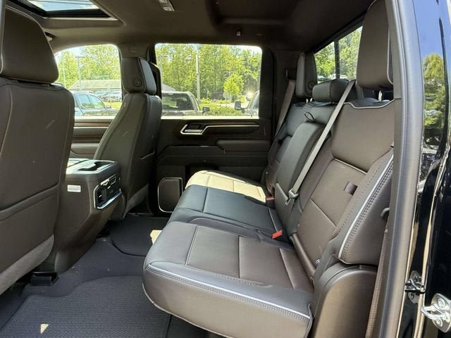 New 2026 GMC Sierra 3500 Denali w/ Denali Reserve Package AWD/4WD image 12