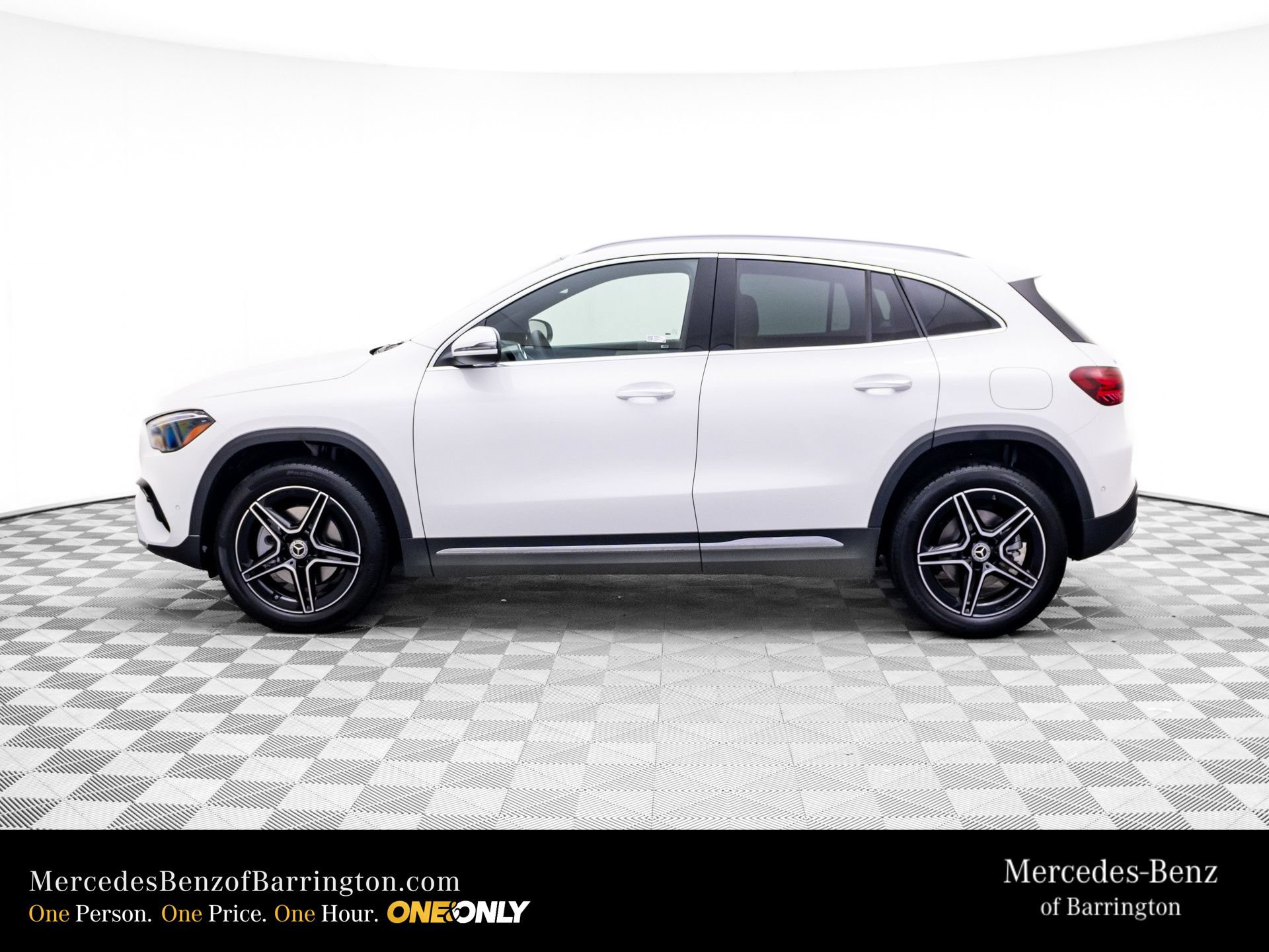 New 2026 Mercedes-Benz GLA 250 4MATIC image 2