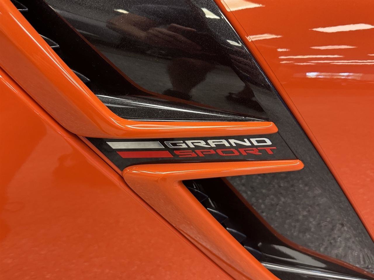 Used 2018 Chevrolet Corvette Grand Sport RWD image 32