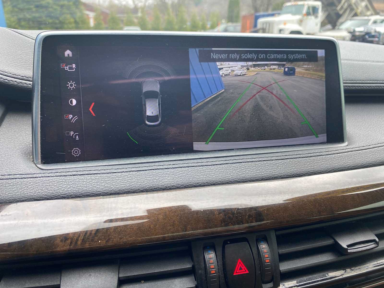 Used 2018 BMW X6 xDrive35i AWD/4WD image 19