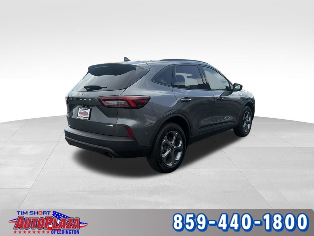 Used 2025 Ford Escape ST-Line AWD/4WD image 8
