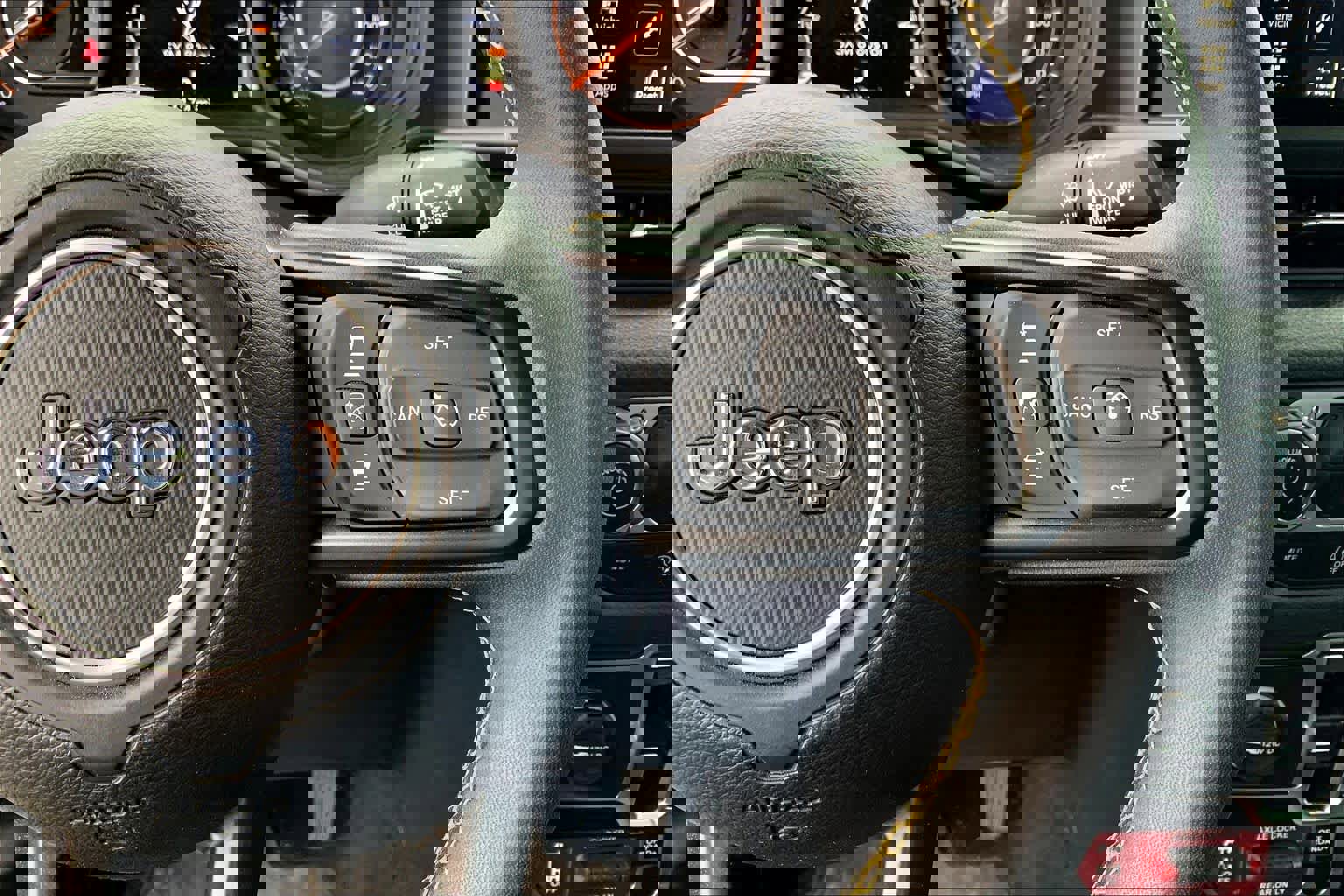 Used 2024 Jeep Gladiator Sport image 25