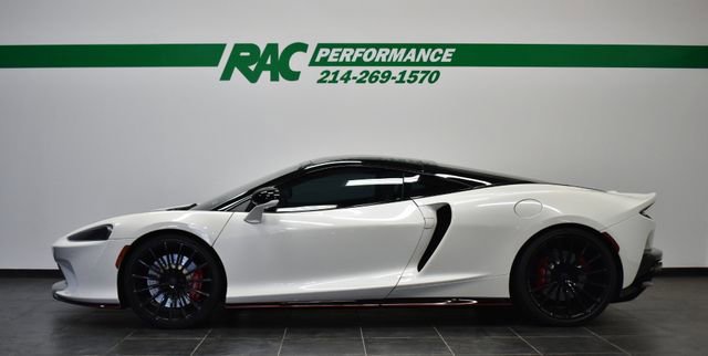 Used 2020 McLaren GT image 2