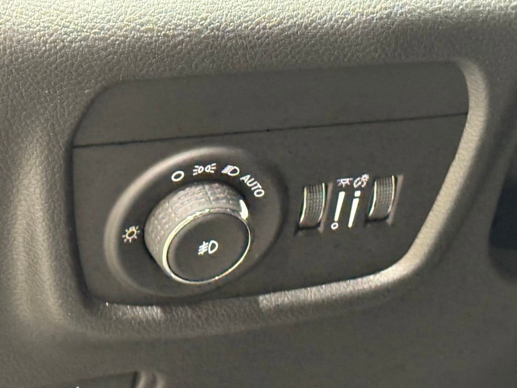 New 2026 Jeep Grand Cherokee Limited w/ Limited Altitude Package image 23