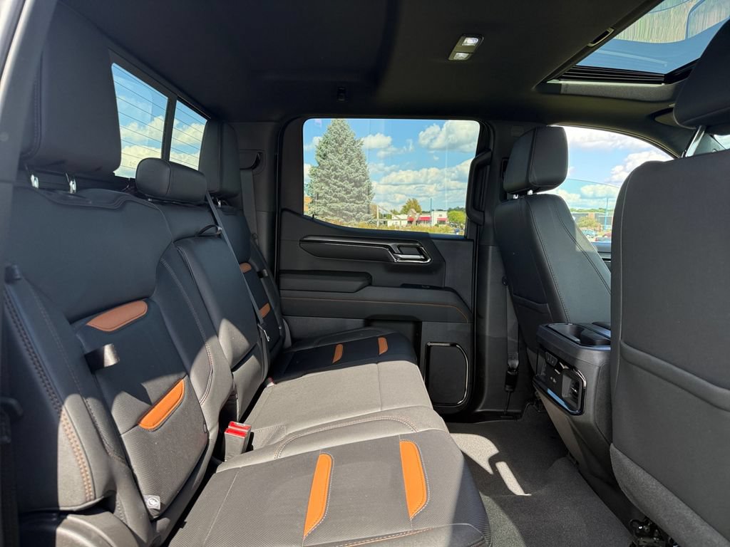 Used 2023 GMC Sierra 1500 AT4 w/ AT4 Preferred Package AWD/4WD image 38