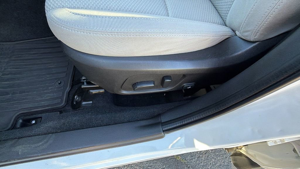 Used 2017 Subaru Forester 2.5i Premium image 20