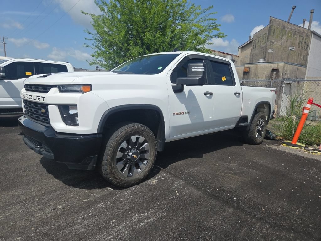 Used 2021 Chevrolet Silverado 2500 Custom w/ Custom Value Package AWD/4WD image 4